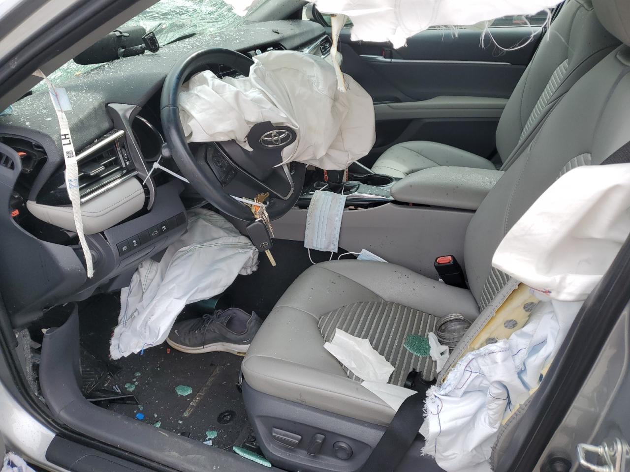 2018 TOYOTA CAMRY L - Image 7