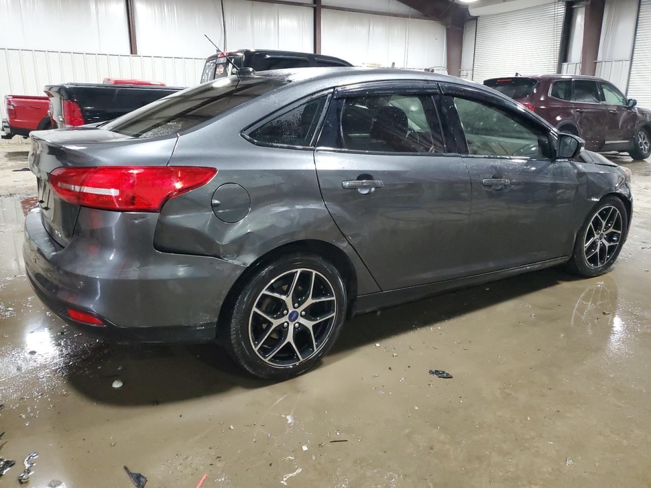 2017 FORD FOCUS SEL - Фото 3