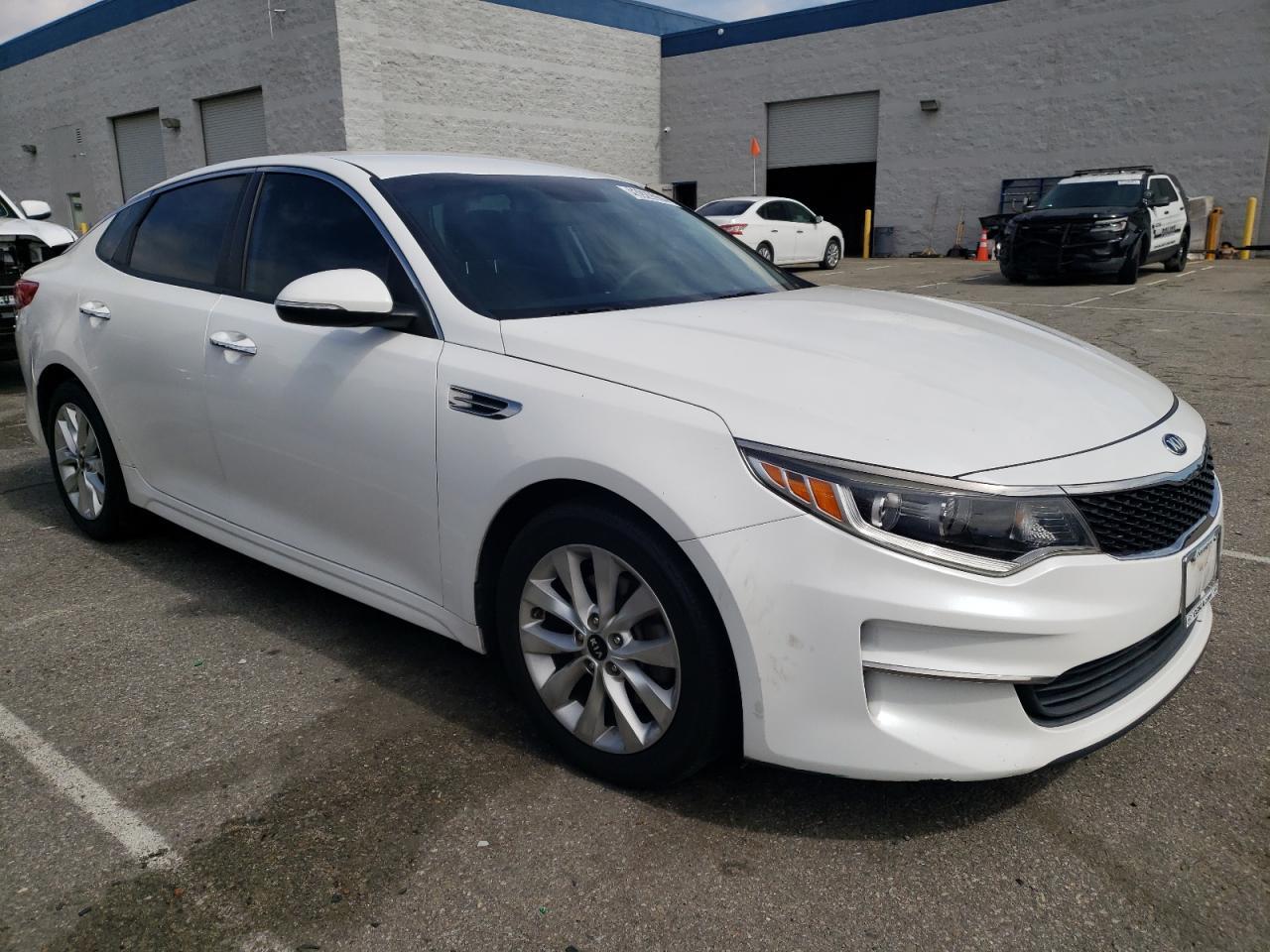 2016 KIA OPTIMA LX - Image 4
