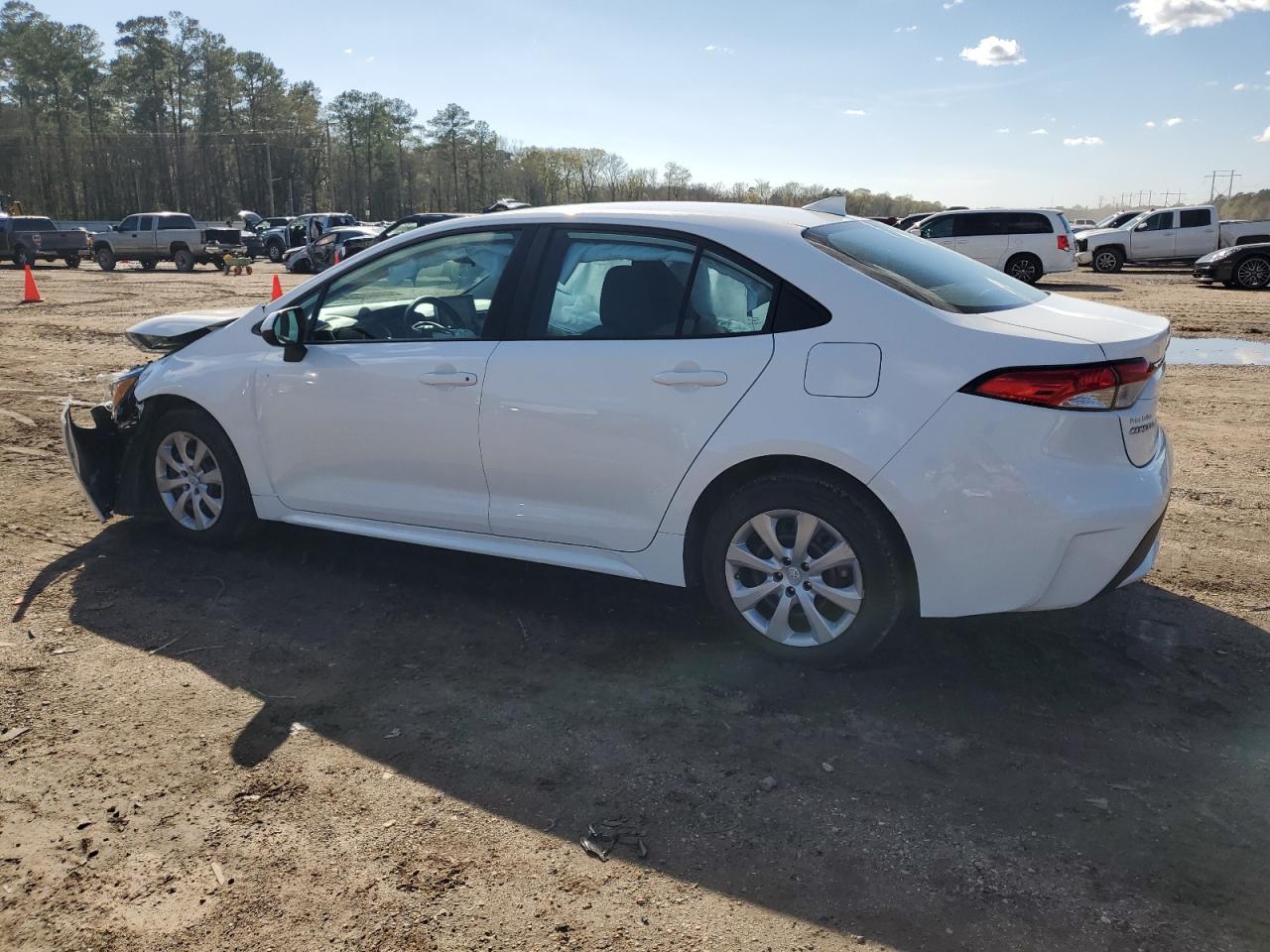 2021 TOYOTA COROLLA LE - Фото 2