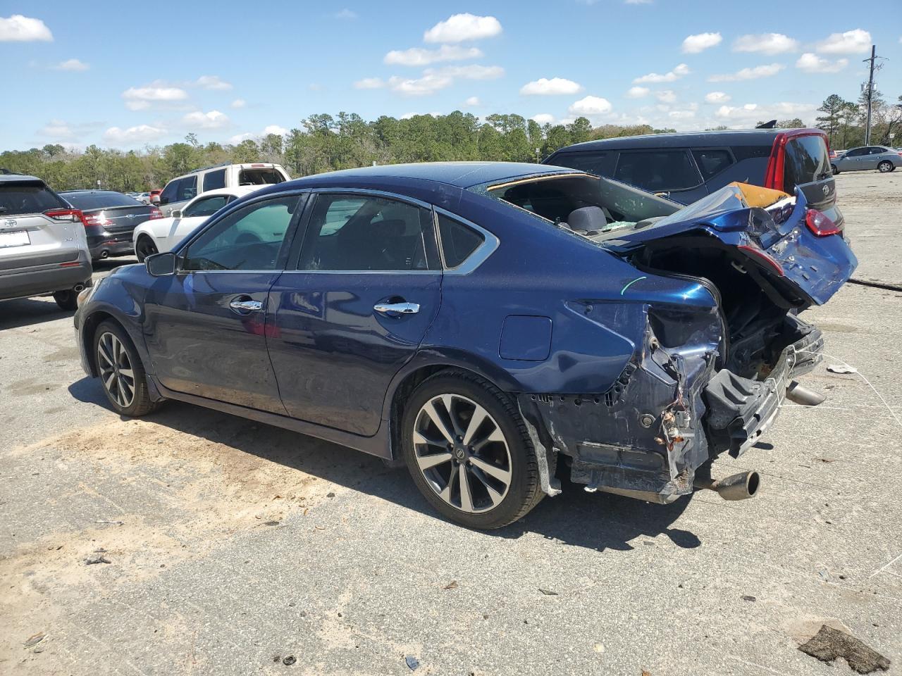 2017 NISSAN ALTIMA 2.5 - Фото 2