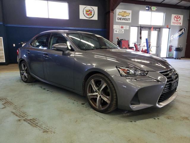 2017 Lexus Is 300 - Фото 4