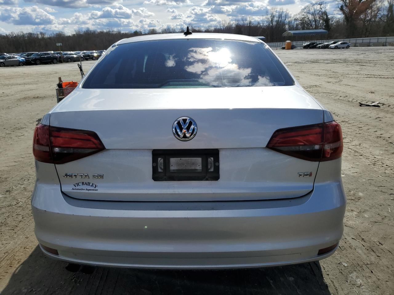 2016 VOLKSWAGEN JETTA SE - Фото 6