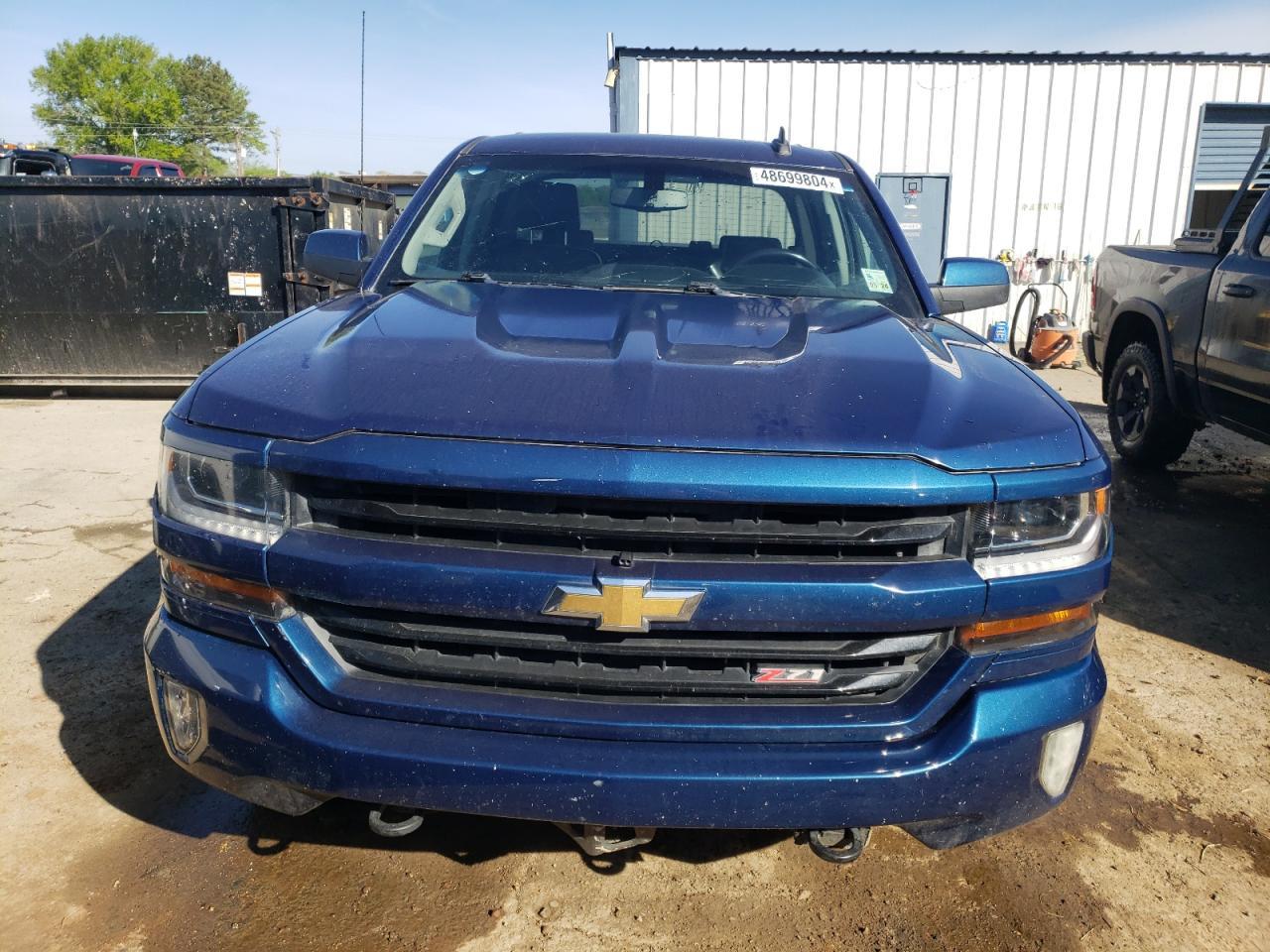 2017 CHEVROLET SILVERADO - Image 5
