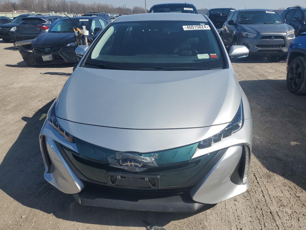 2018 TOYOTA PRIUS PRIM - Image 5