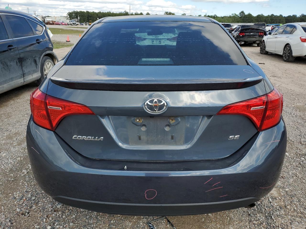 2018 TOYOTA COROLLA L - Фото 6
