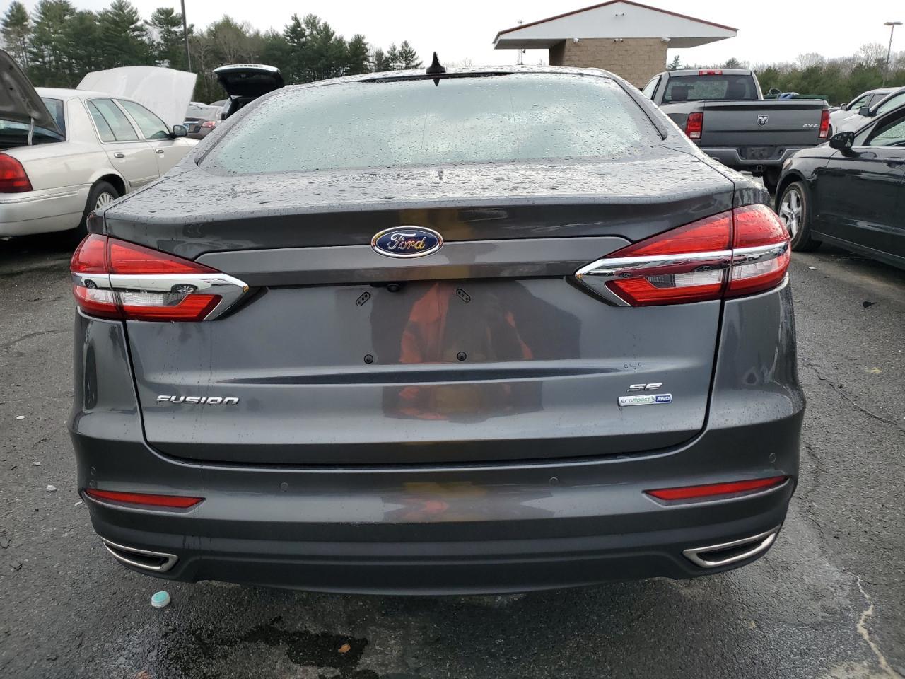 2020 FORD FUSION SE - Image 6