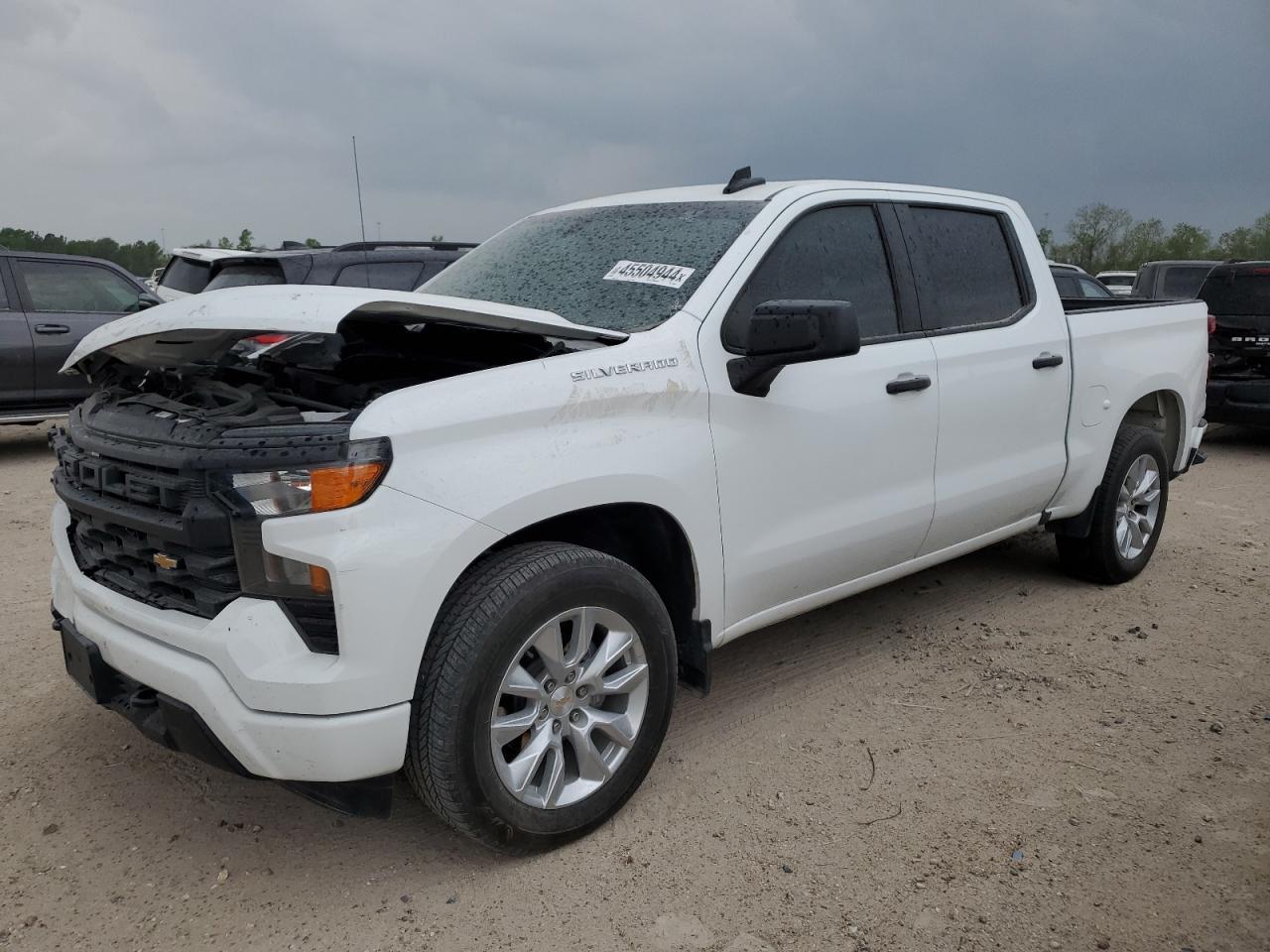 2023 CHEVROLET SILVERADO - Image 2