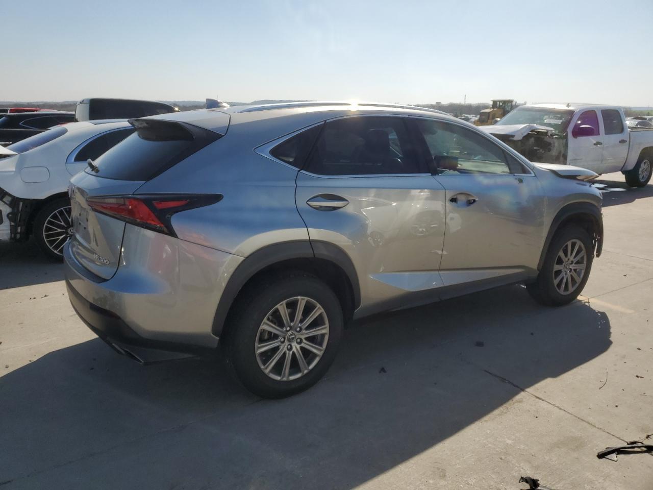 2019 LEXUS NX 300 BAS - Фото 3