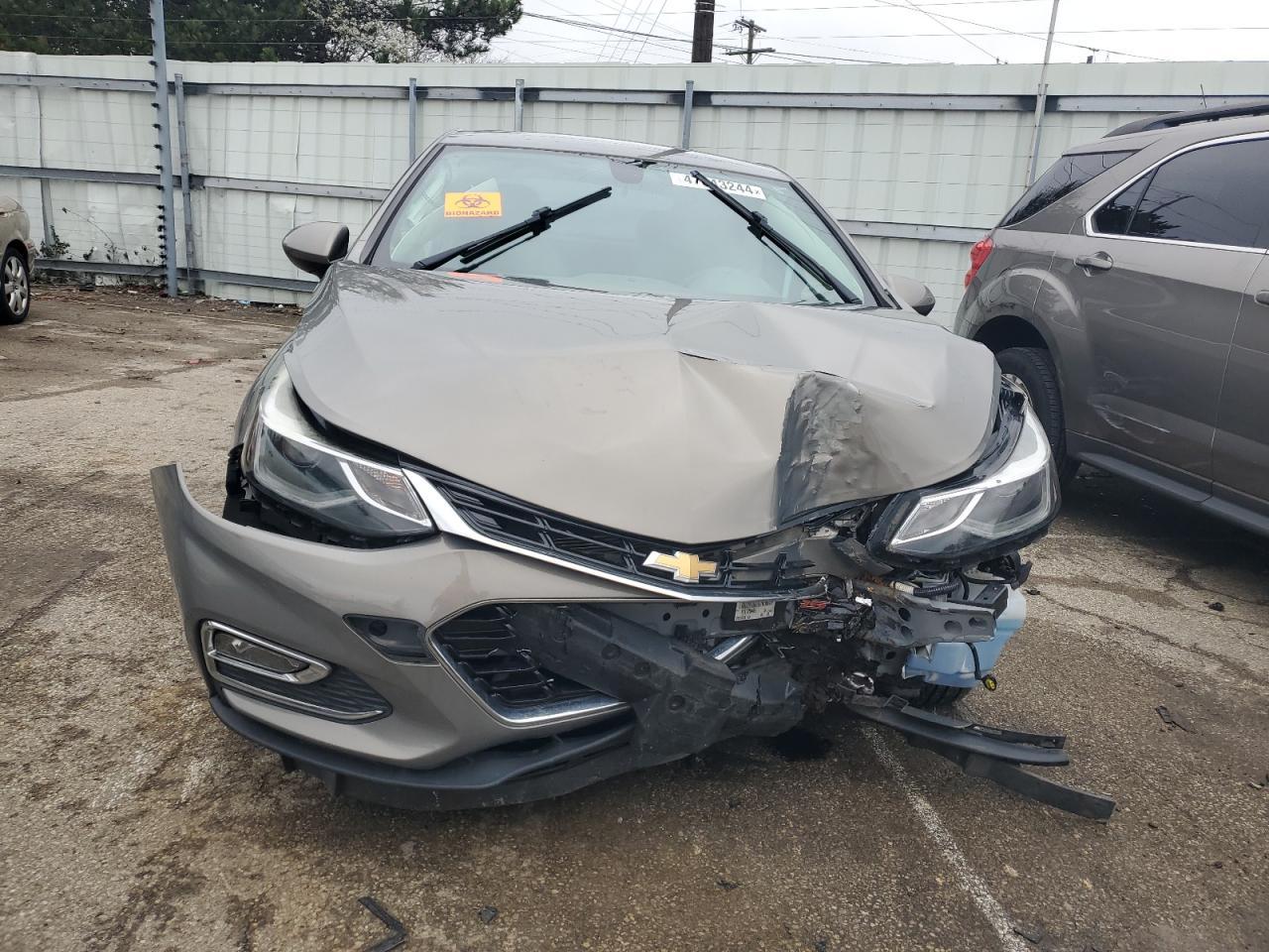 2017 CHEVROLET CRUZE LT - Фото 5