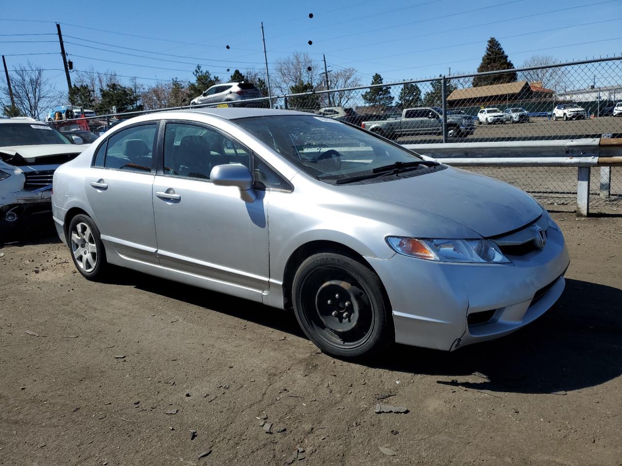 2011 HONDA CIVIC LX - Image 4