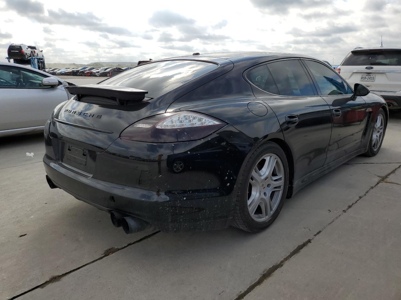 2013 PORSCHE PANAMERA 2 - Фото 3