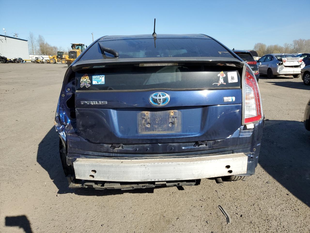 2013 TOYOTA PRIUS - Image 6