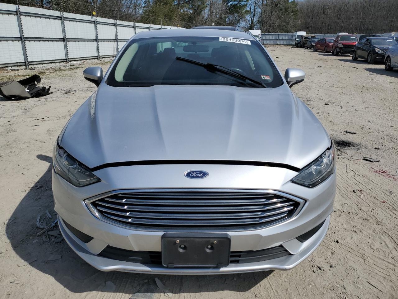 2017 FORD FUSION SE - Image 5