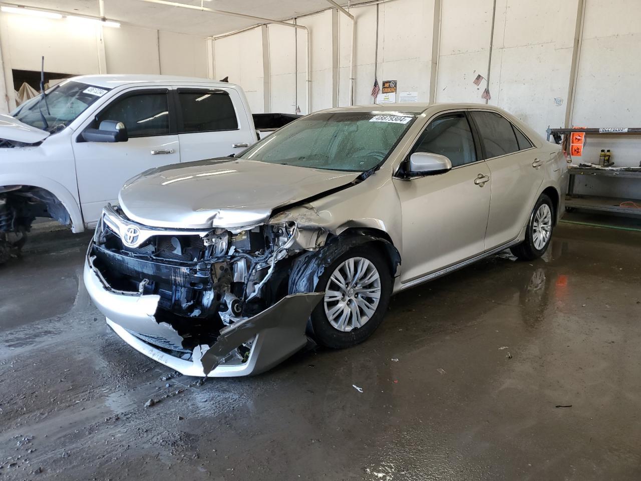 2013 TOYOTA CAMRY L