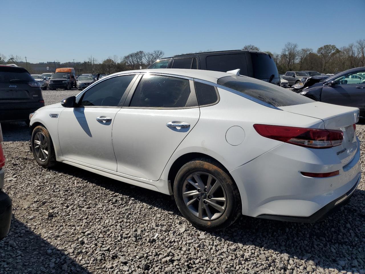 2020 KIA OPTIMA LX - Фото 2