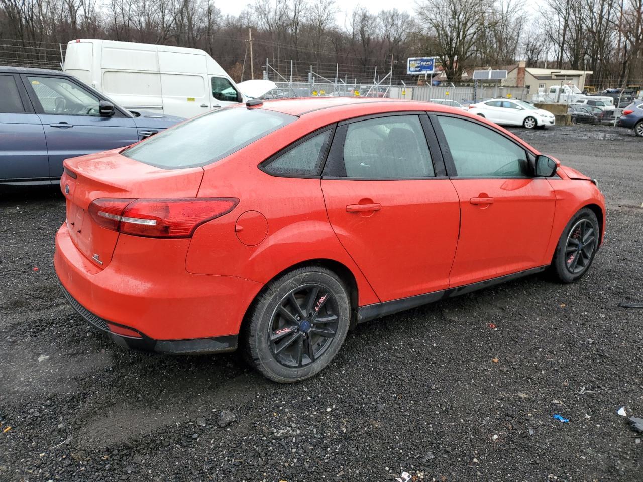 2016 FORD FOCUS SE - Фото 3