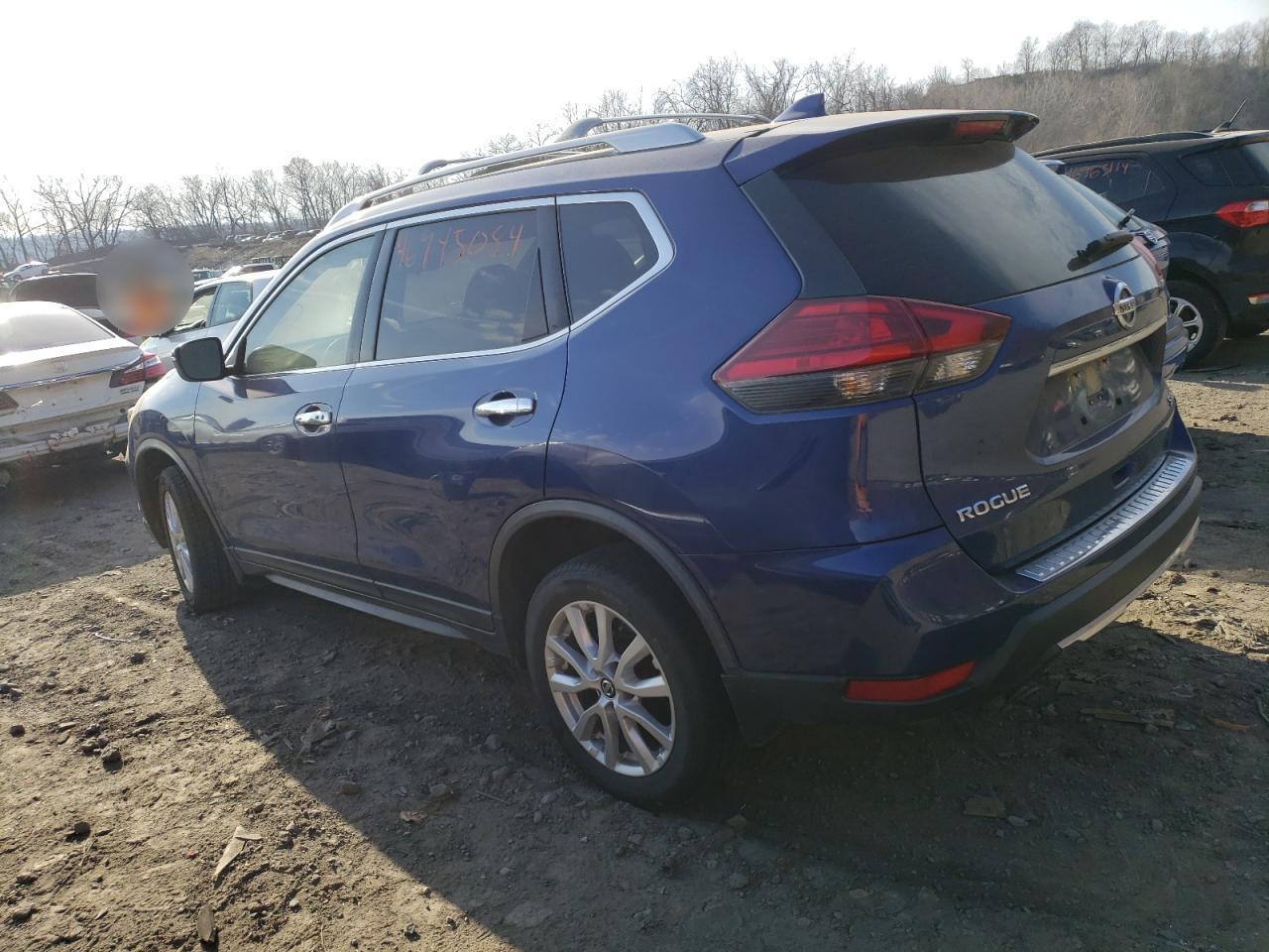 2017 NISSAN ROGUE S - Фото 2