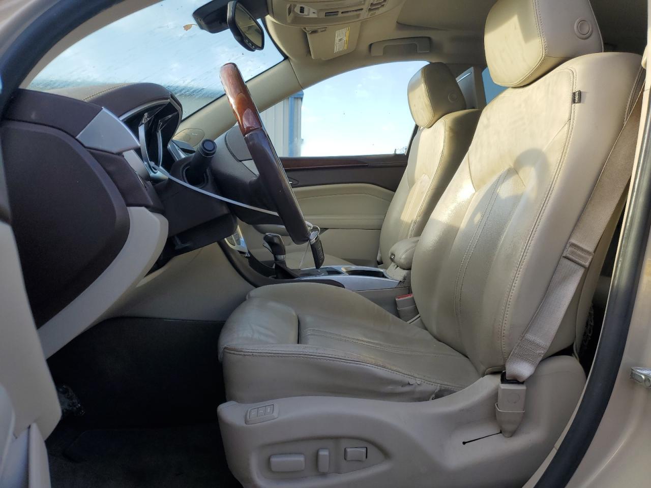 2011 CADILLAC SRX LUXURY - Image 7