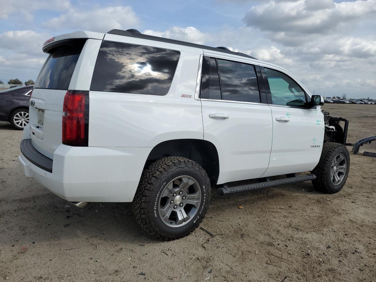 2018 CHEVROLET TAHOE K150 - Фото 3