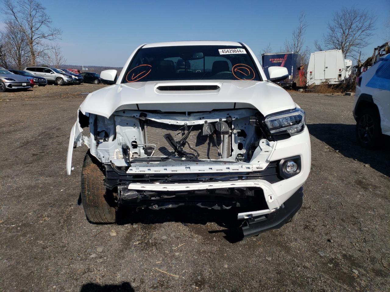 2023 TOYOTA TACOMA DOU - Фото 5