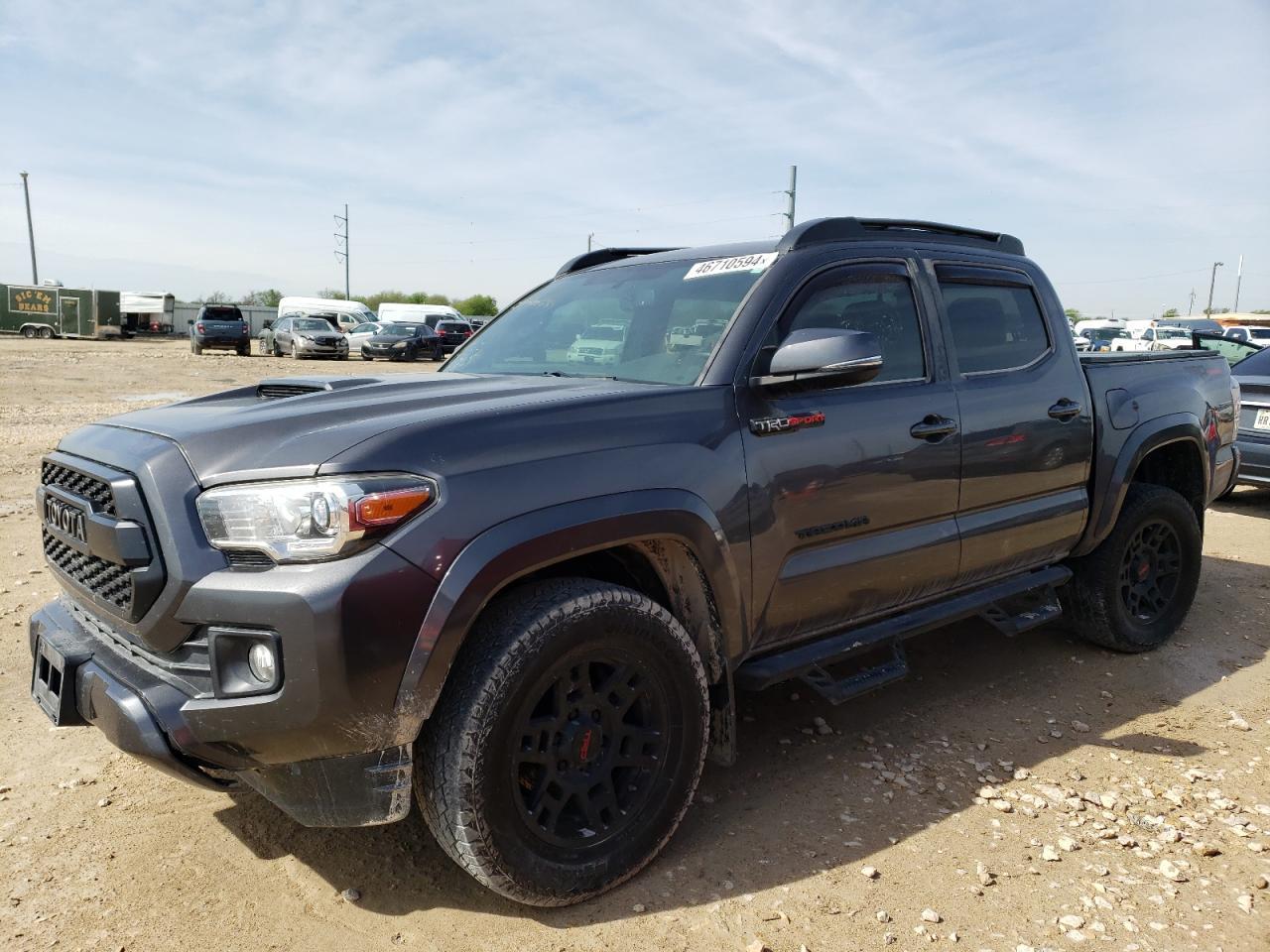 2017 TOYOTA TACOMA DOU
