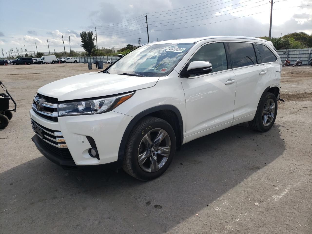2018 TOYOTA HIGHLANDER