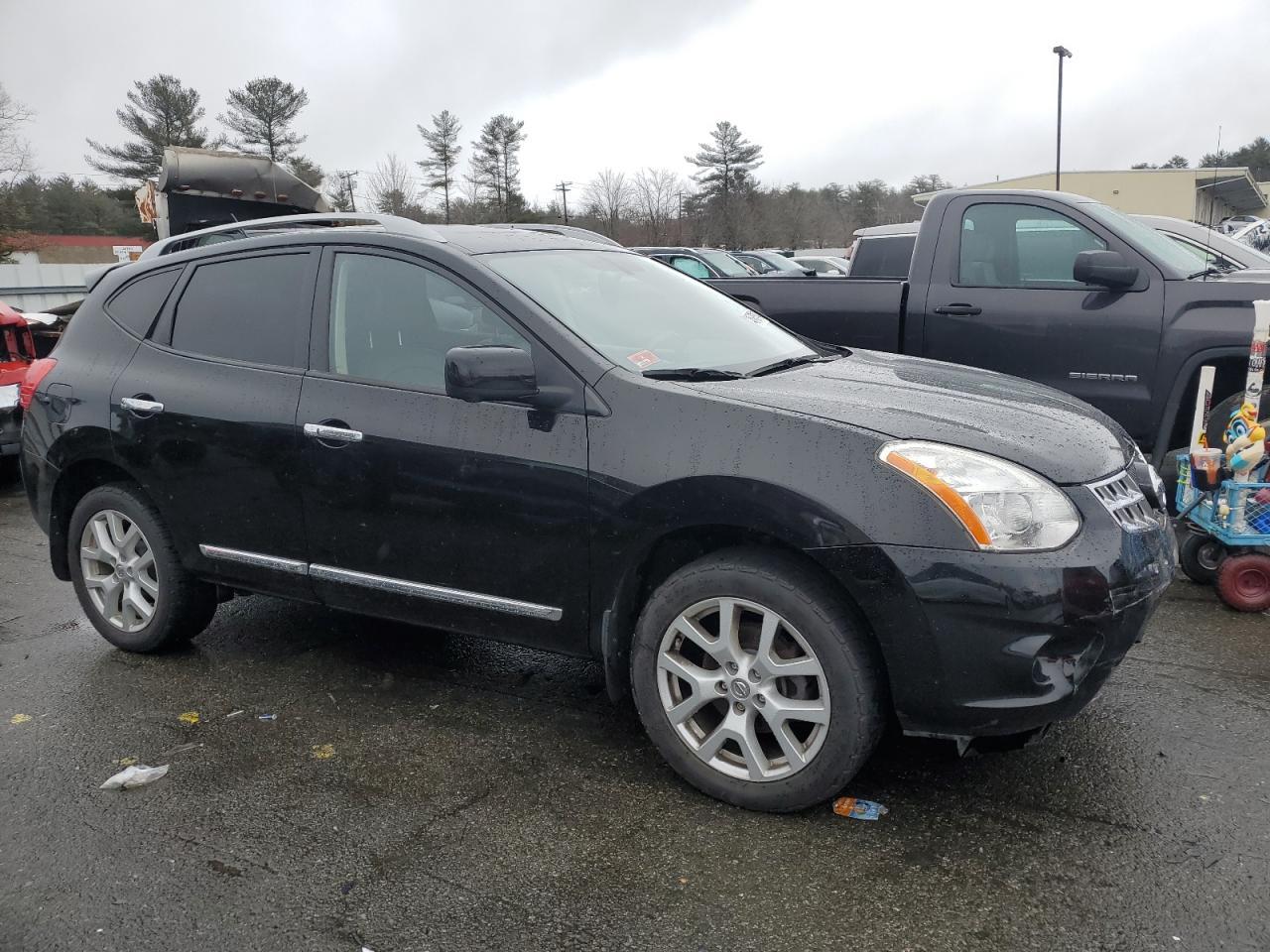 2013 NISSAN ROGUE S - Фото 4
