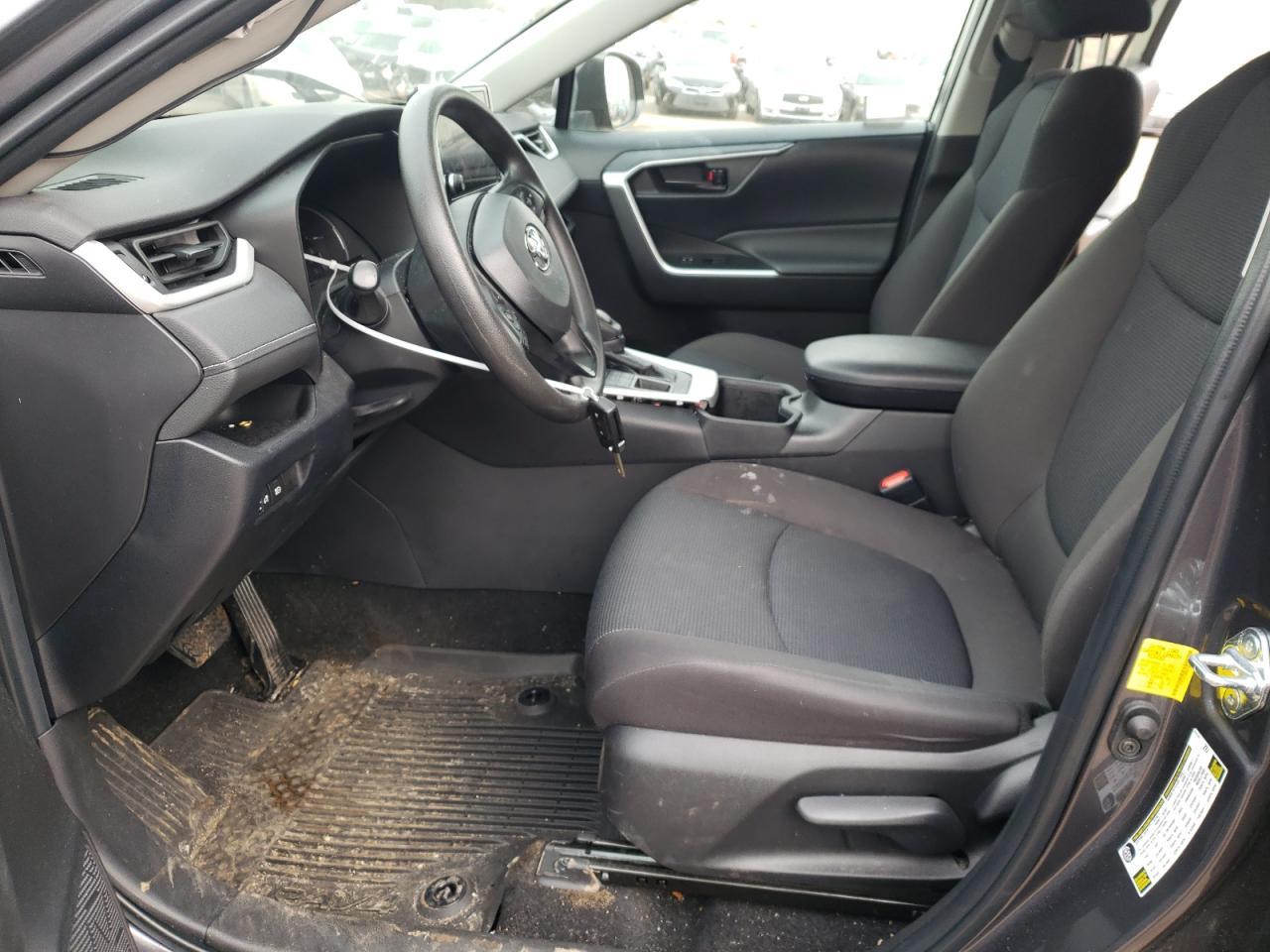 2023 TOYOTA RAV4 LE - Фото 7