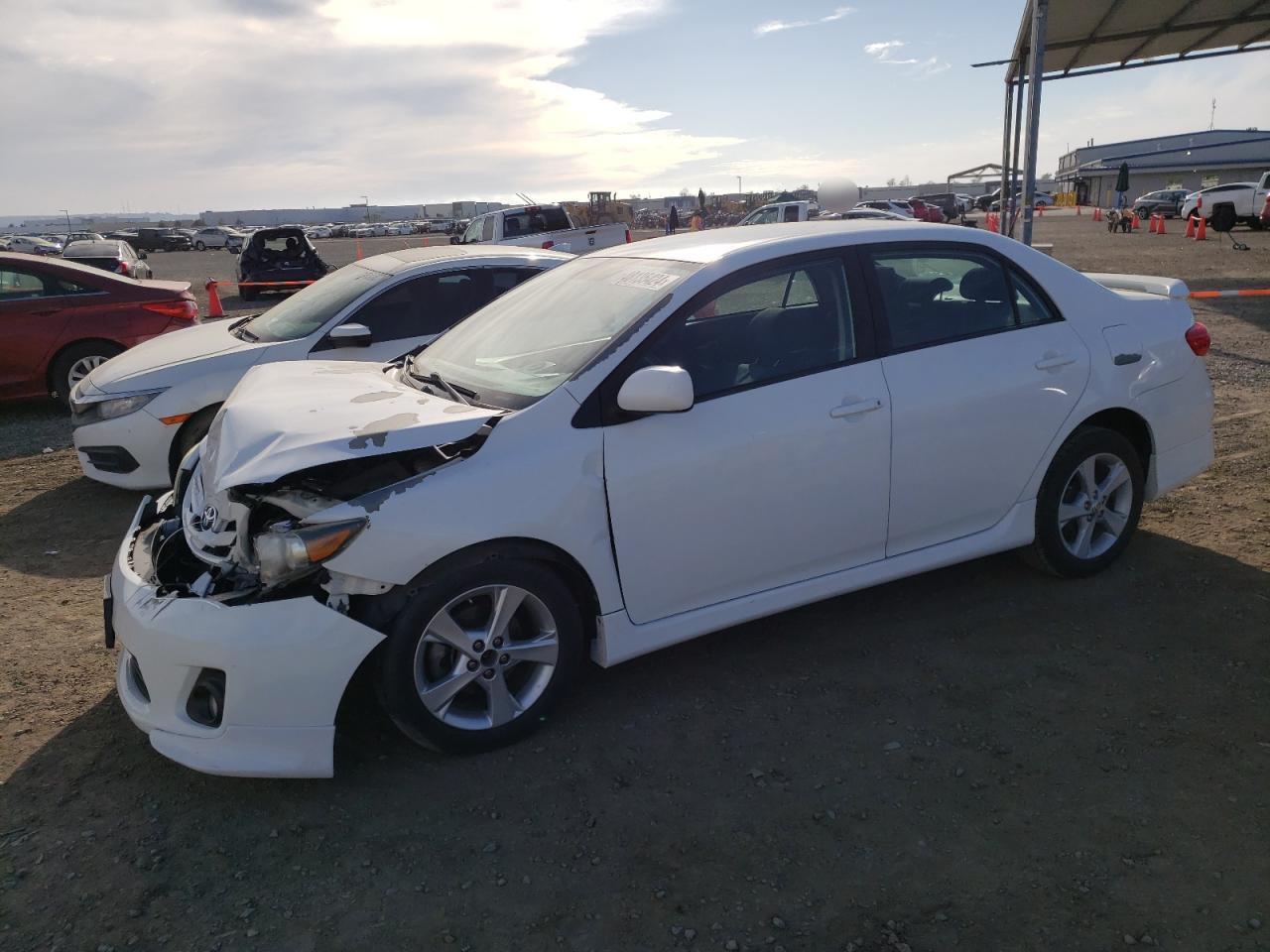 2013 TOYOTA COROLLA BA