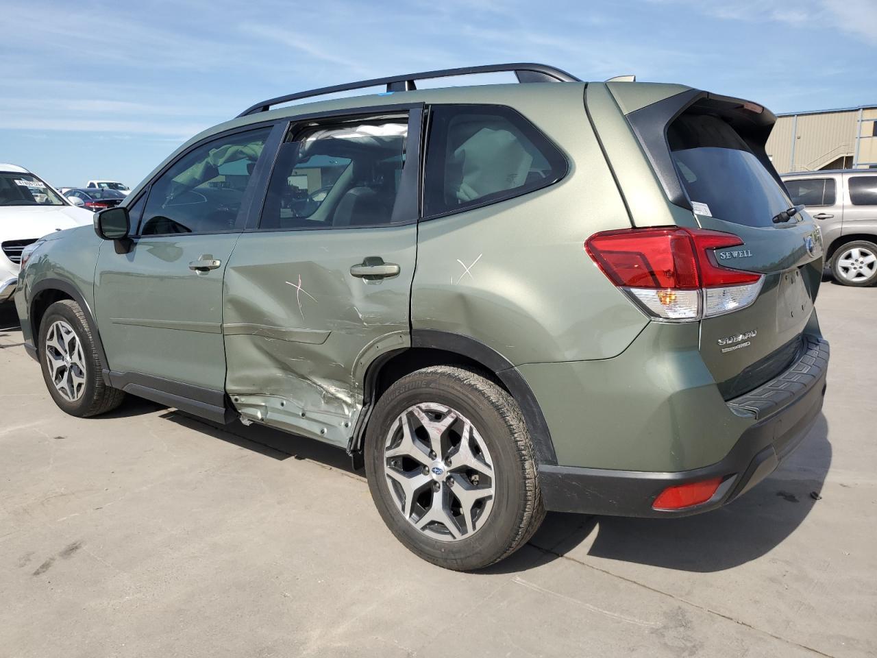 2021 SUBARU FORESTER P - Фото 2