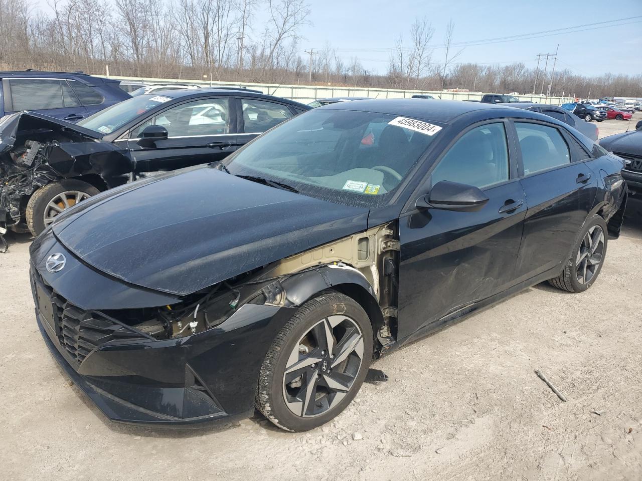 2023 HYUNDAI ELANTRA SE