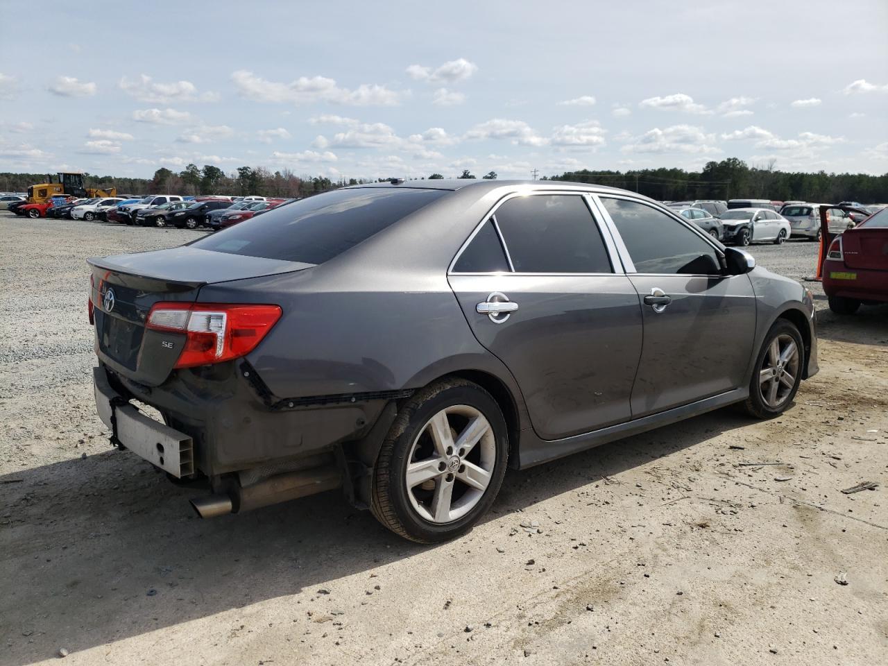 2012 TOYOTA CAMRY BASE - Фото 3