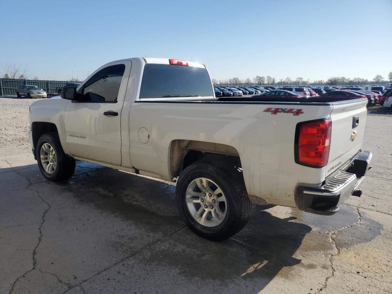 2017 CHEVROLET SILVERADO - Image 2