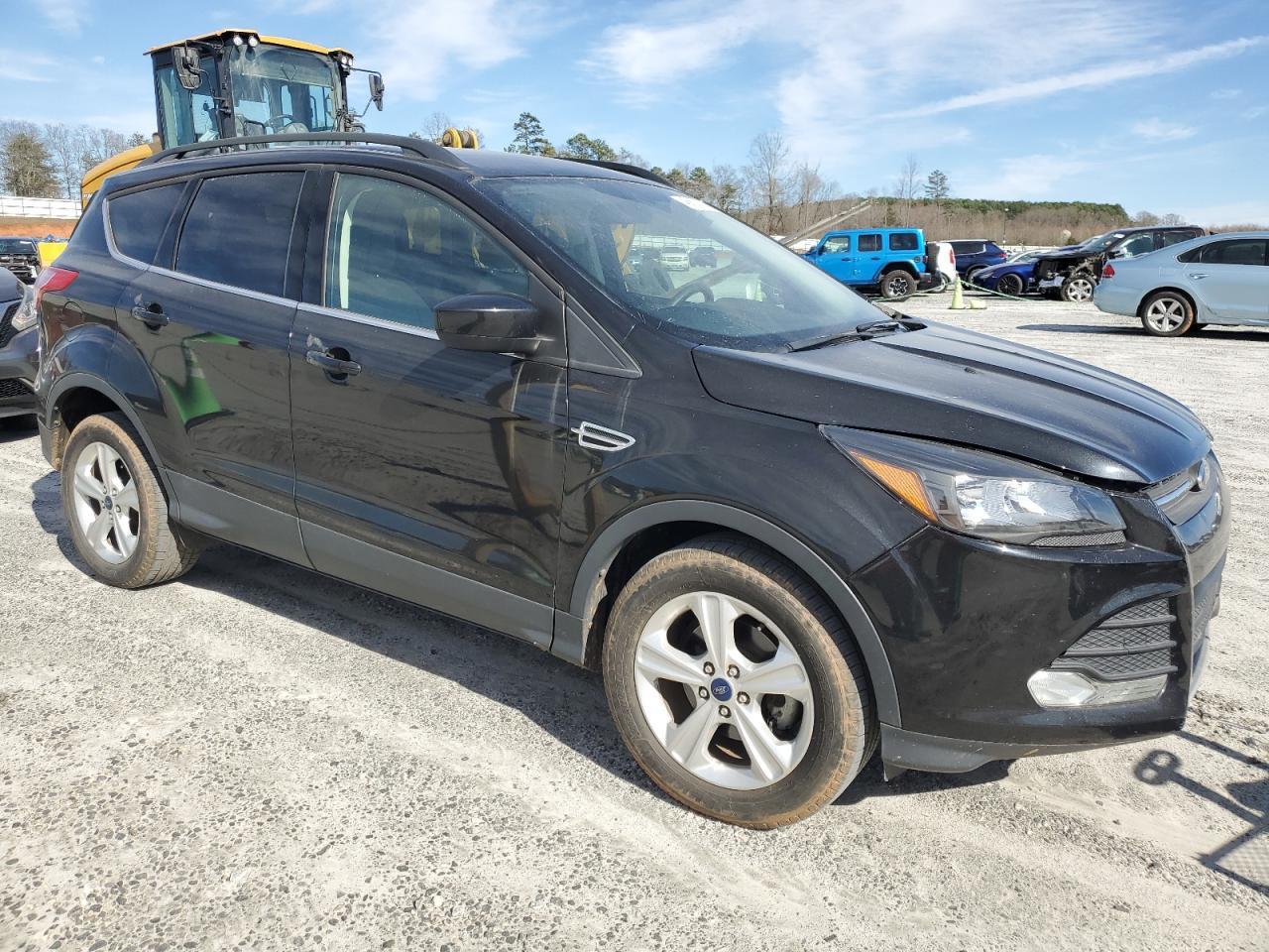 2015 FORD ESCAPE SE - Image 4