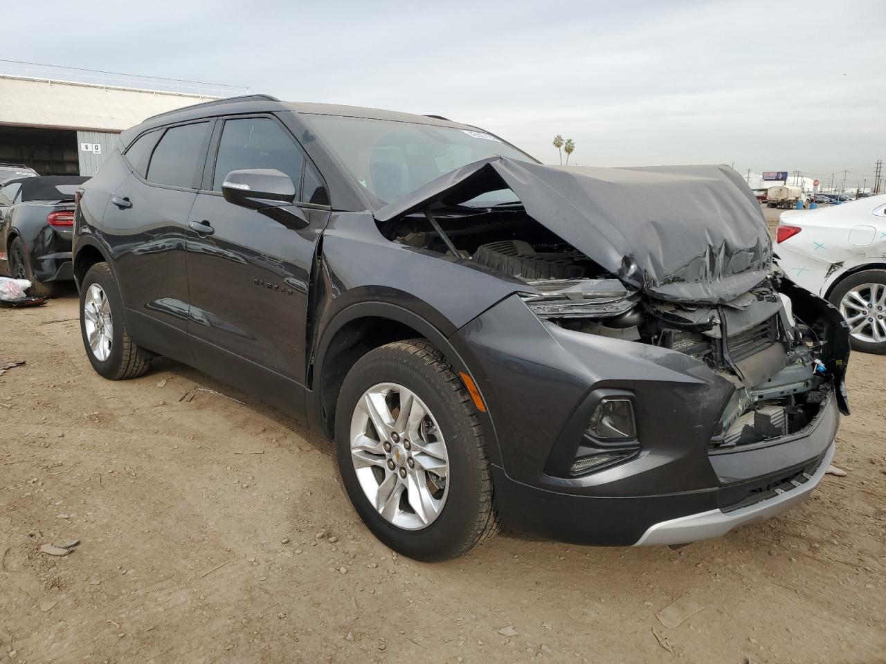 2022 CHEVROLET BLAZER 2LT - Image 4