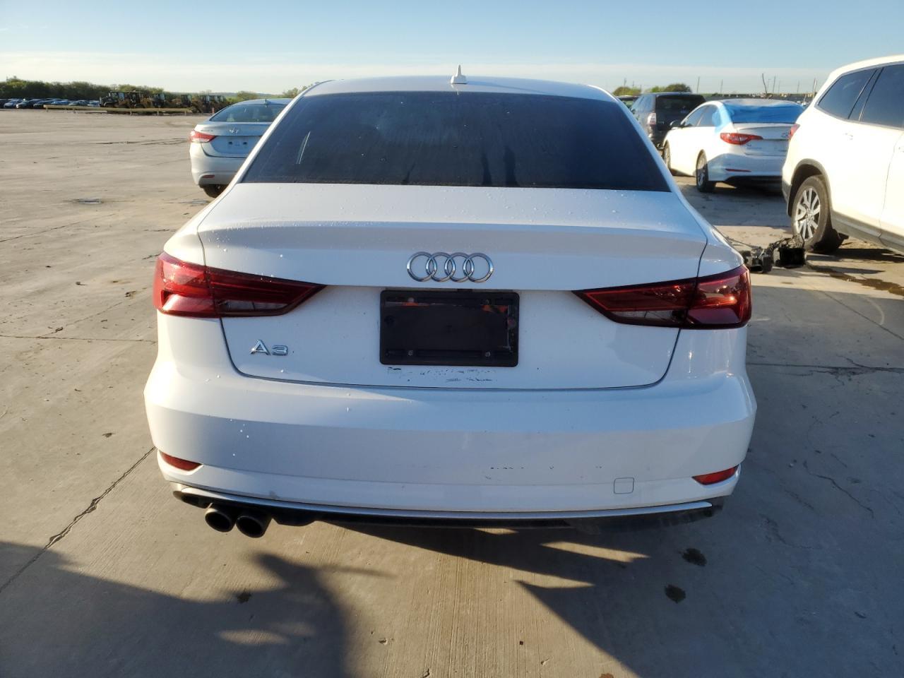 2017 AUDI A3 PREMIUM - Image 6