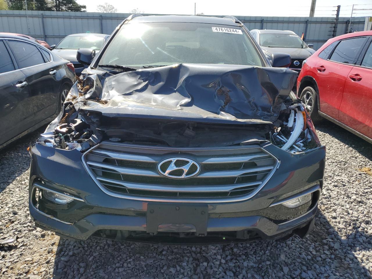 2017 HYUNDAI SANTA FE S - Image 5