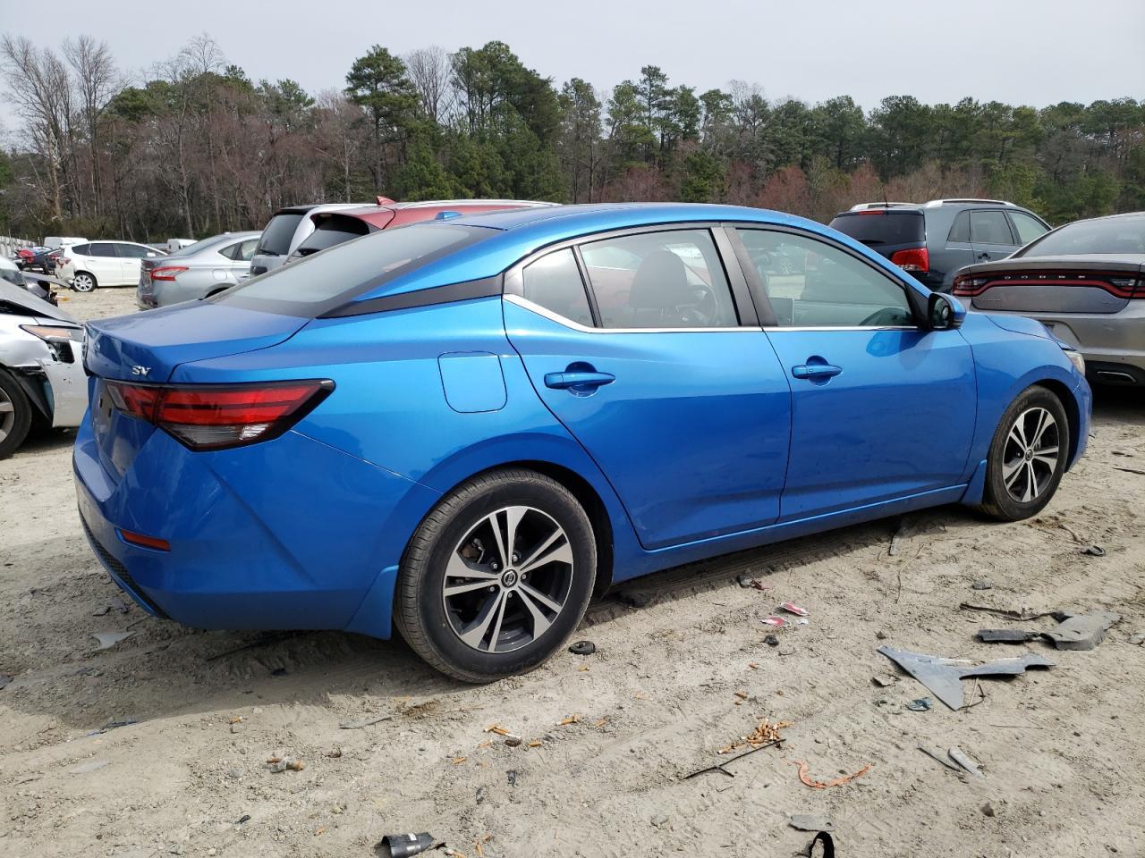2020 NISSAN SENTRA SV - Фото 3