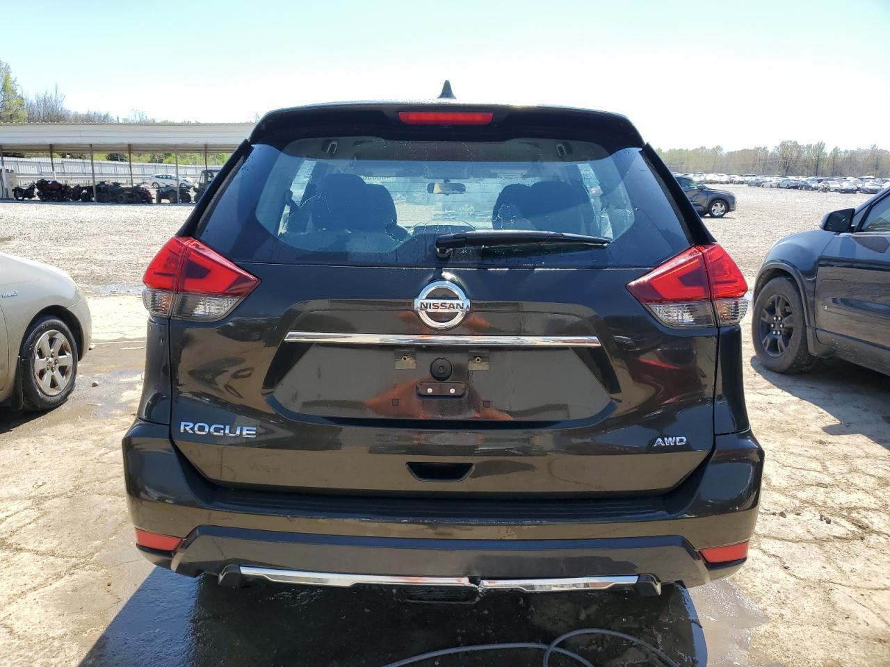 2017 NISSAN ROGUE S - Фото 6
