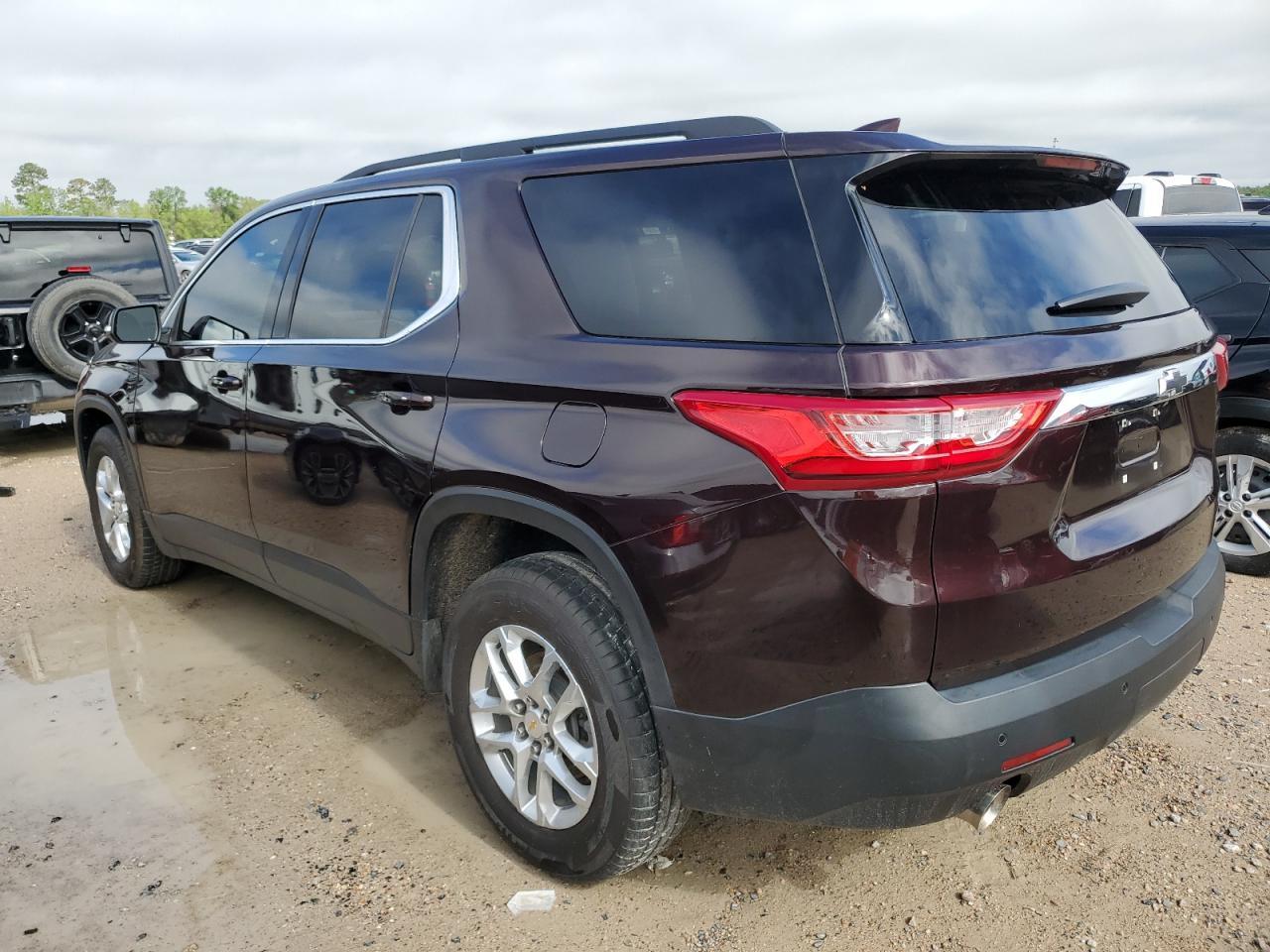 2021 CHEVROLET TRAVERSE L - Image 2