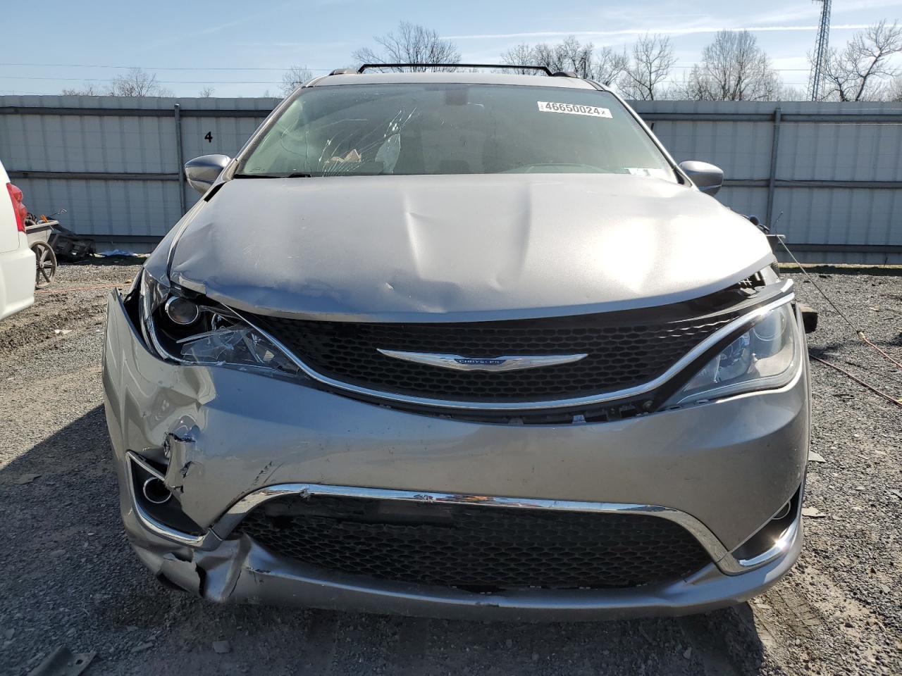 2017 CHRYSLER PACIFICA T - Image 5