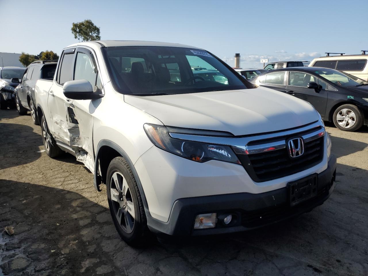 2019 HONDA RIDGELINE - Image 4