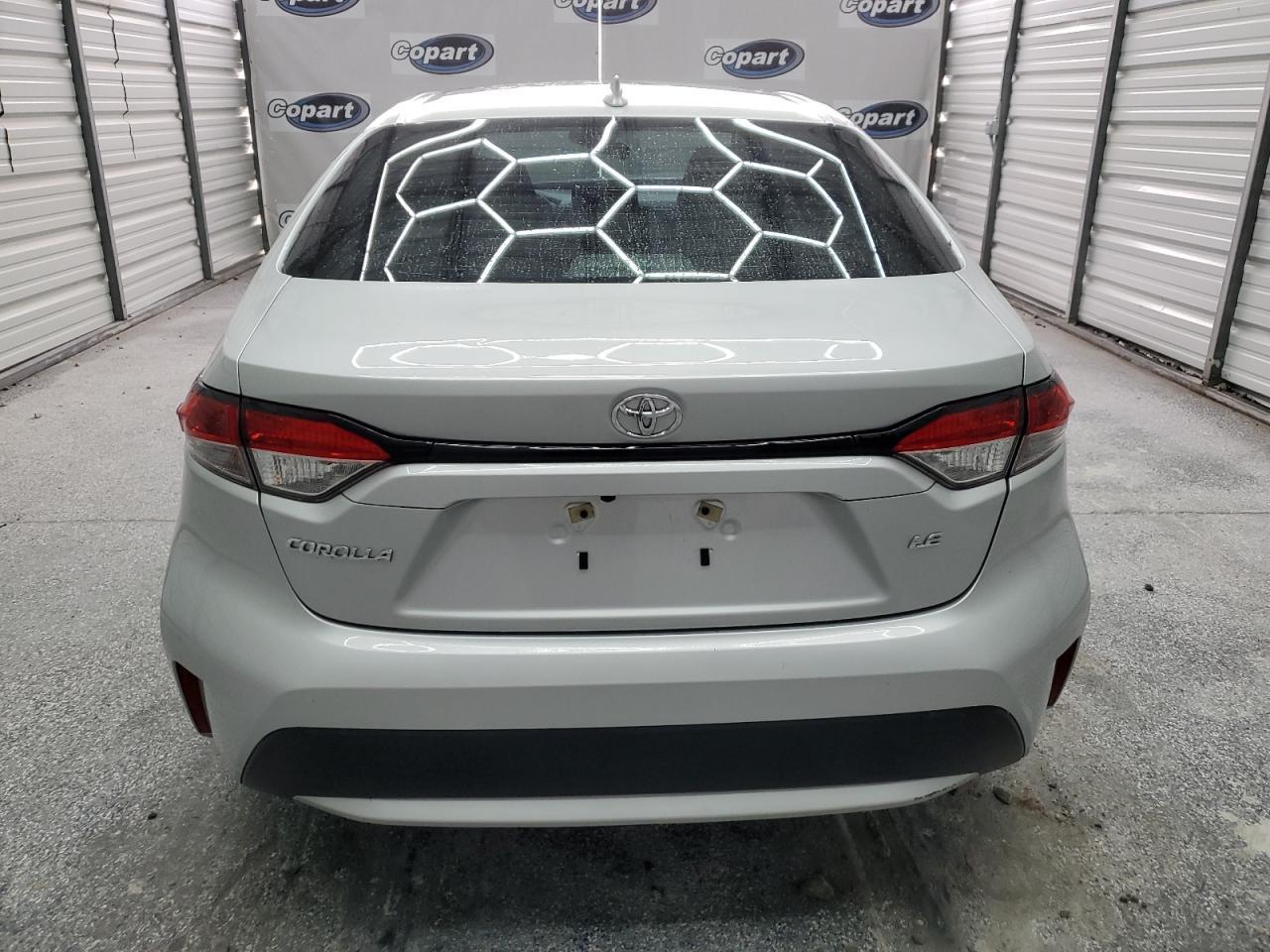 2022 TOYOTA COROLLA LE - Фото 6
