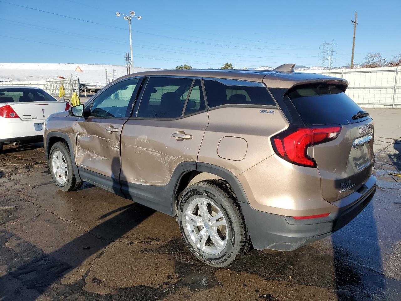 2018 GMC TERRAIN SL - Image 2
