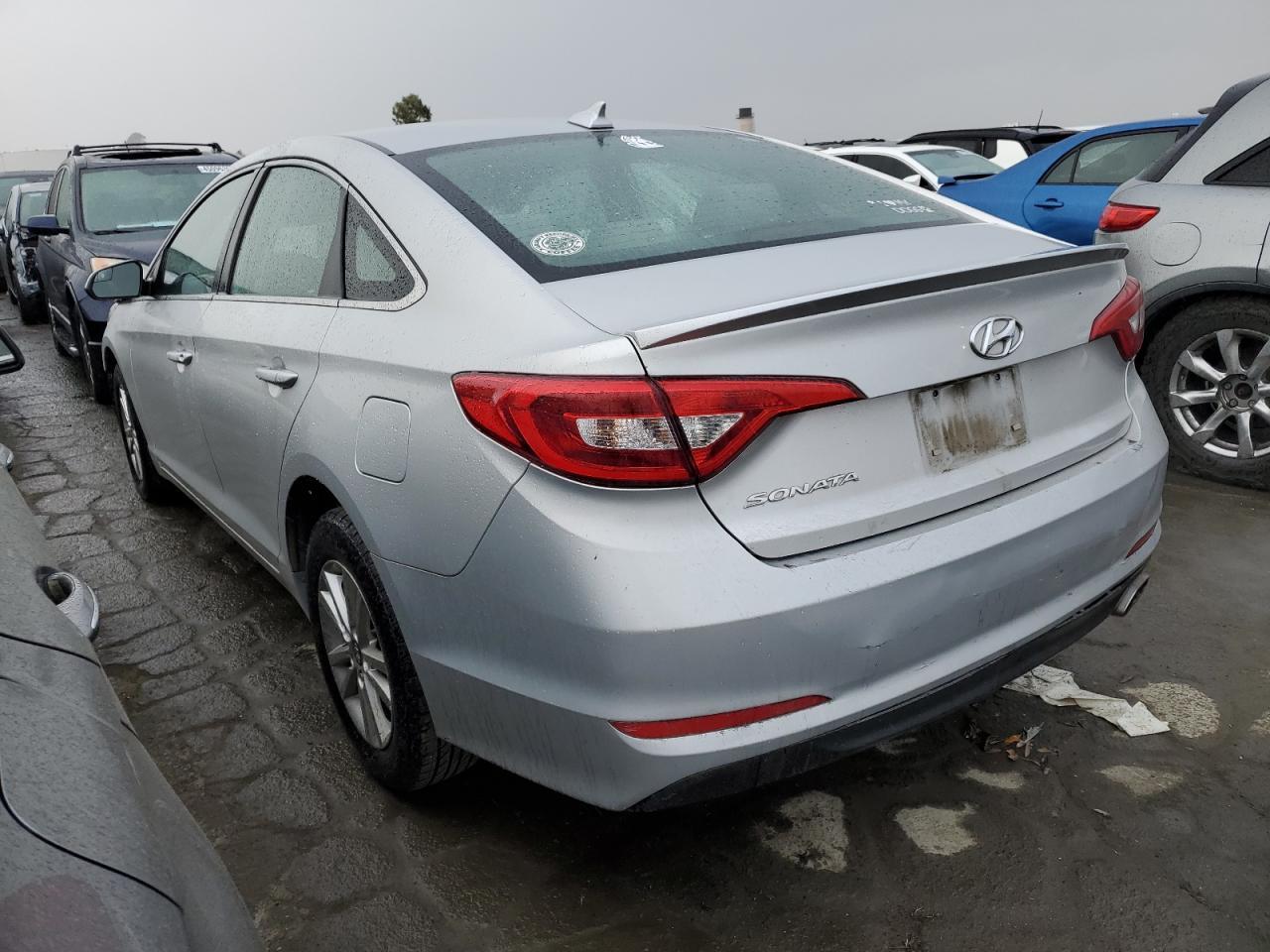 2017 HYUNDAI SONATA SE - Image 2