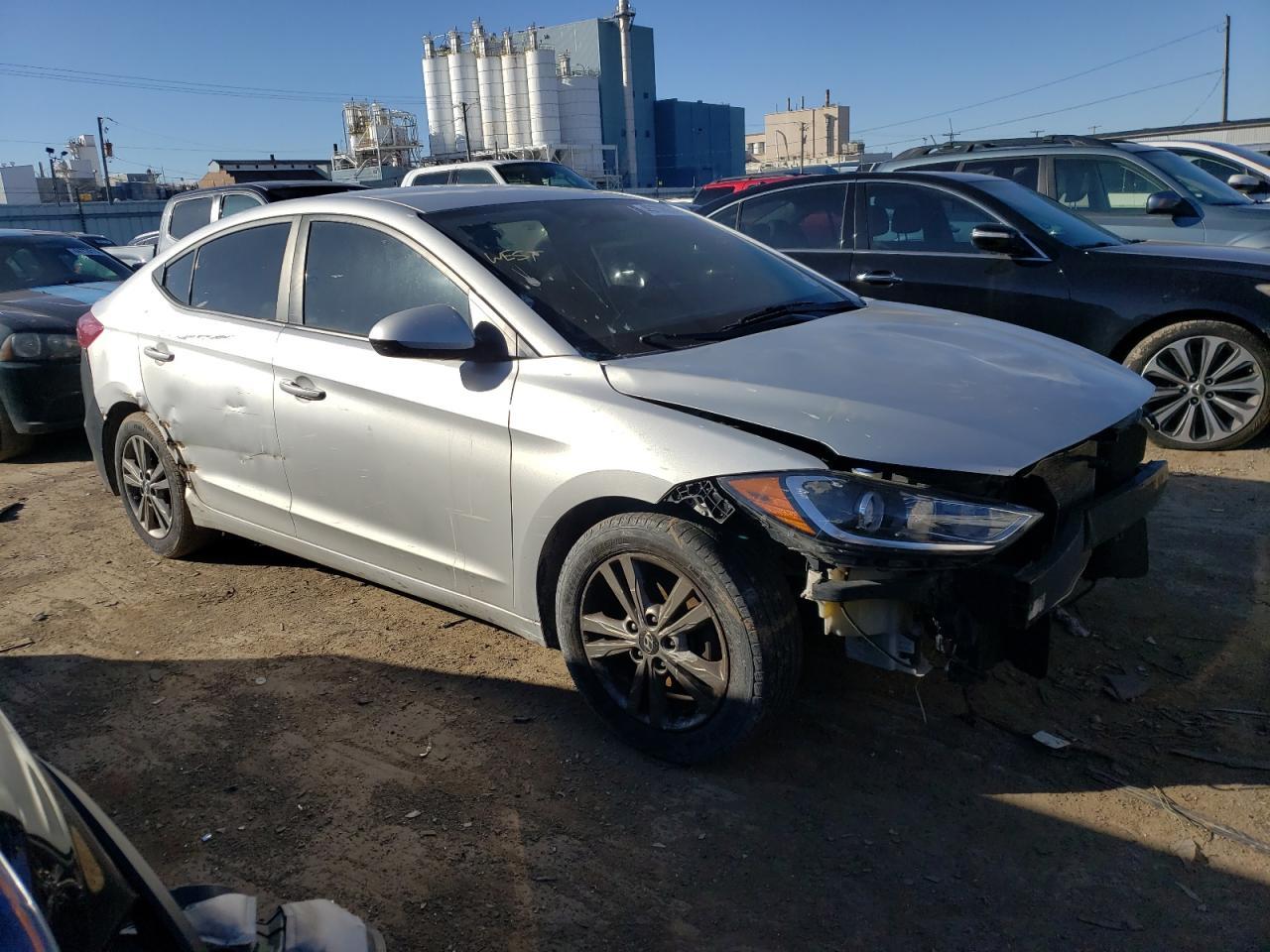 2018 HYUNDAI ELANTRA SE - Image 4