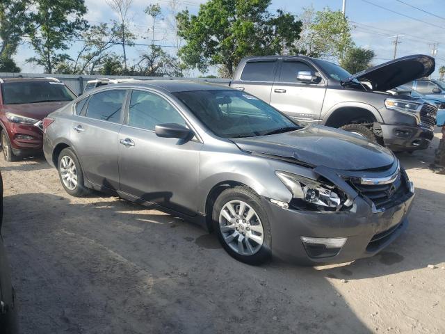 2015 Nissan Altima 2.5 - Image 4