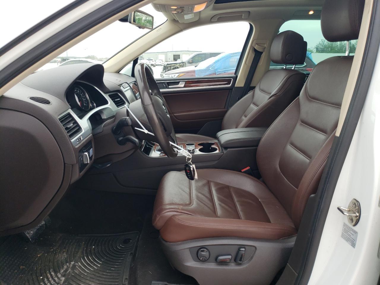 2014 VOLKSWAGEN TOUAREG V6 - Фото 7