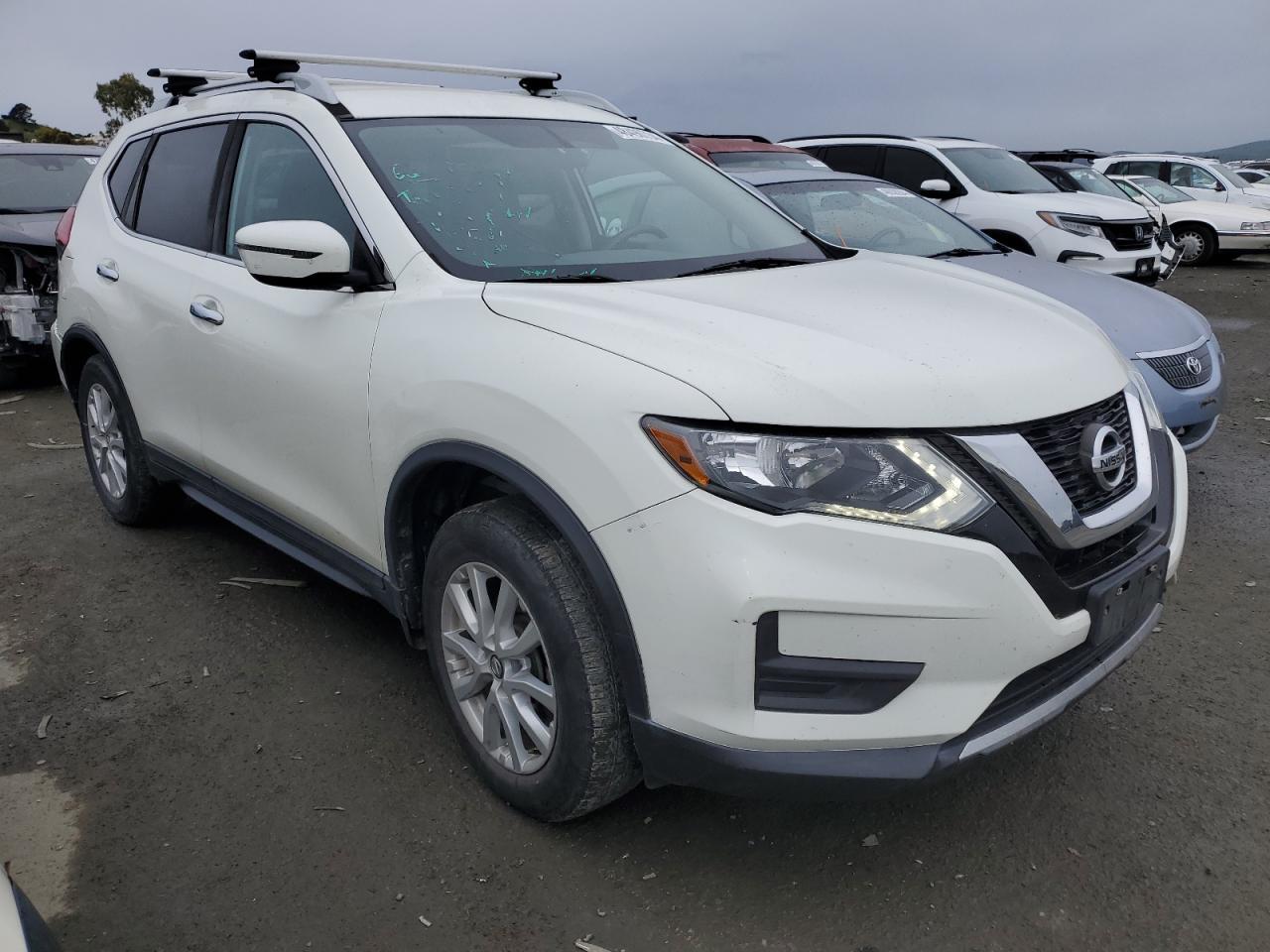 2017 NISSAN ROGUE SV H - Фото 4